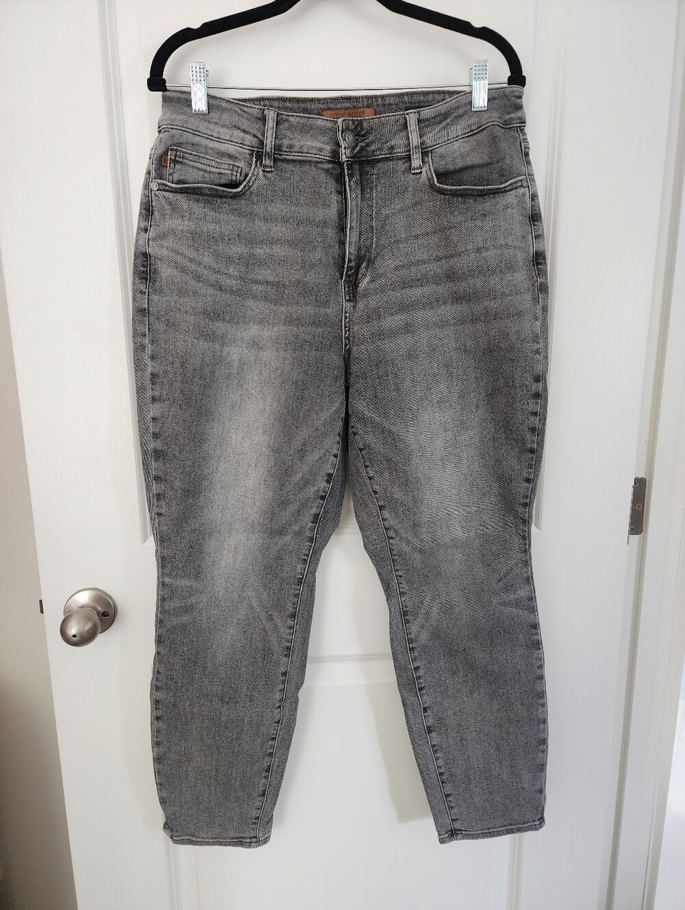 Judy Blue Grey High-Rise, Slim Fit Women's Jeans Size 16w.
